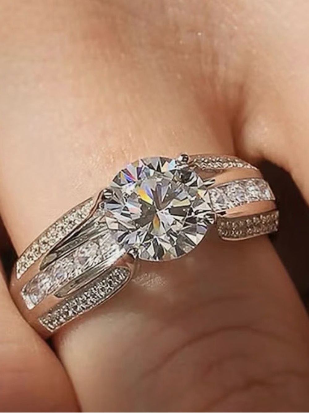 Sterling Silver Round Cubic Zirconia Split Shank Engagement Ring - White